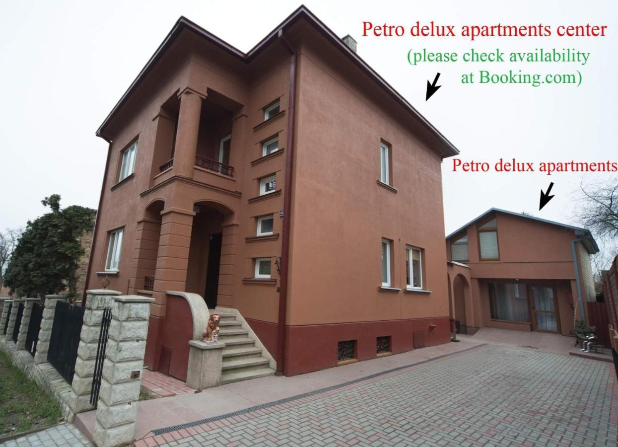 Petro Delux Apartments Kaunas Exteriör bild