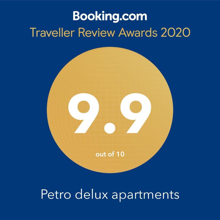 Petro Delux Apartments Kaunas Exteriör bild